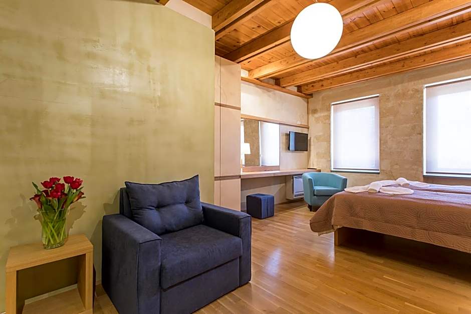 Polixeny's Suites