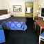 Travelodge by Wyndham Branson