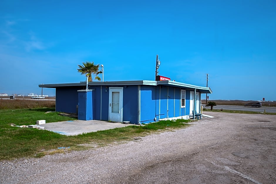 Monterrey Motel Padre Island, Corpus Christi BY OYO