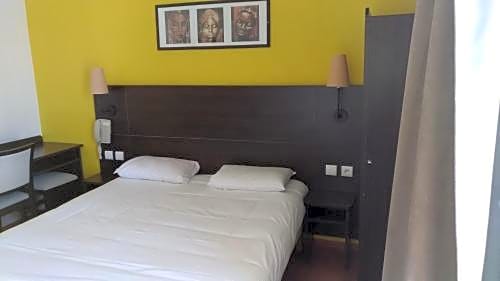 Kyriad Direct Arles Nord