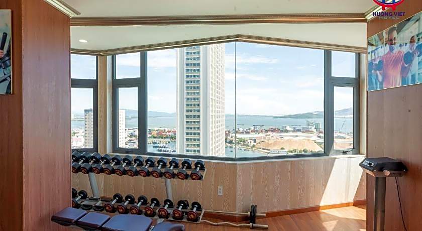 Huong Viet Hotel Quy Nhon - Beachfront