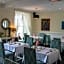 Walter Raleigh Hotel