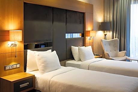 Standard Twin Room - Non-Smoking