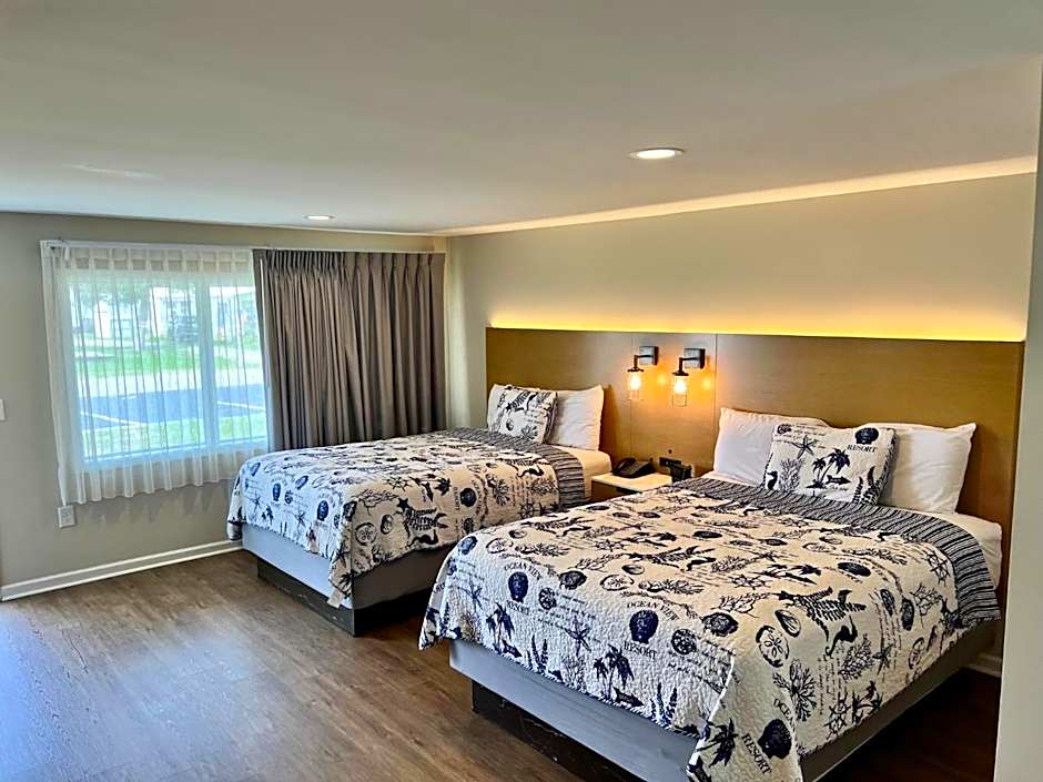 Photo 1 of 3 of 2 Queen Beds, Nonsmoking
