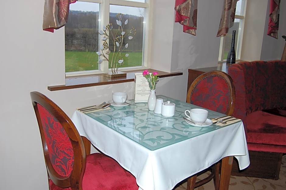 Best Western Plus Pastures Hotel