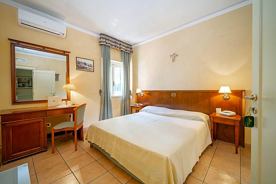 Hotel Santa Lucia