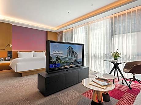 Privilege King Suite