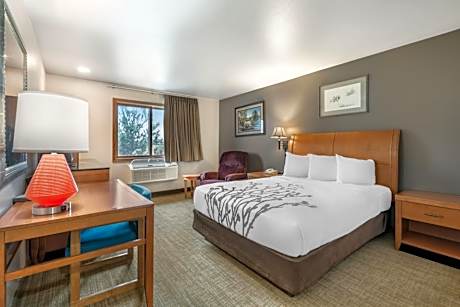 Colstrip Inn & Suites