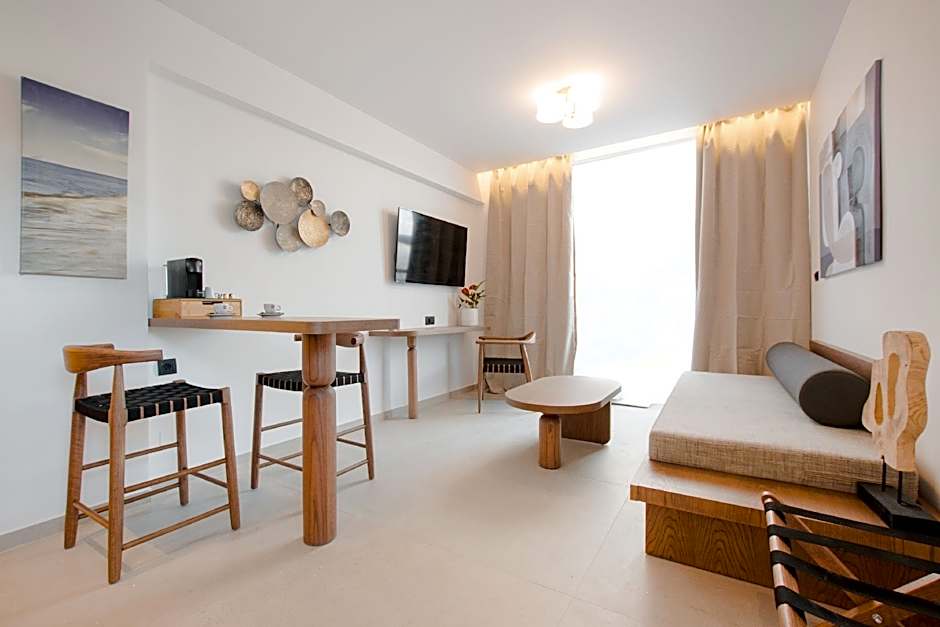 VAYA Suites by Omilos Hotels