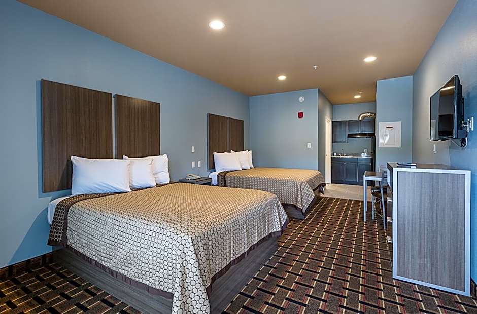 Scottish Inns & Suites - Crosby