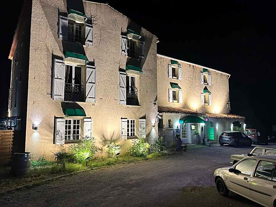 HUMAN HOTEL RESIDENCE ex esparrus