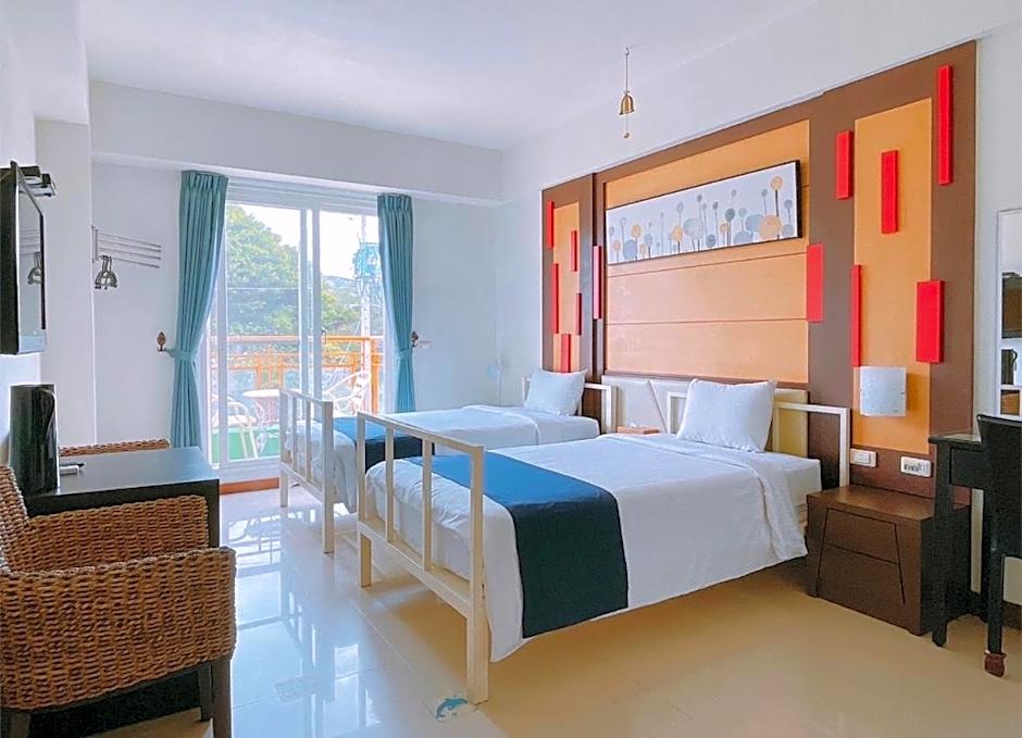 Warner Leisur Hotel