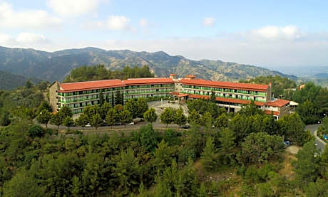 Rodon Hotel And Resort