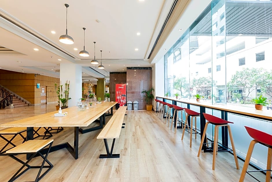 The Royal City Hotel