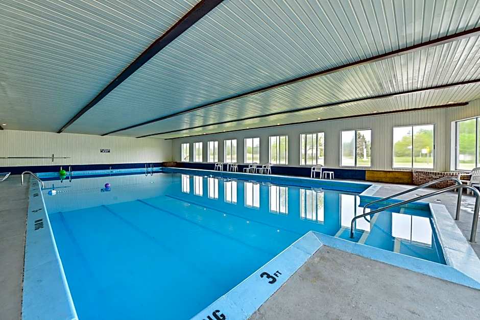 Travelodge by Wyndham Mackinaw City