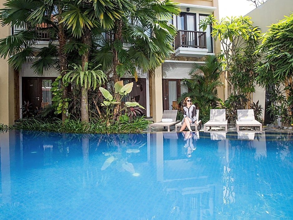 Suris Boutique Hotel