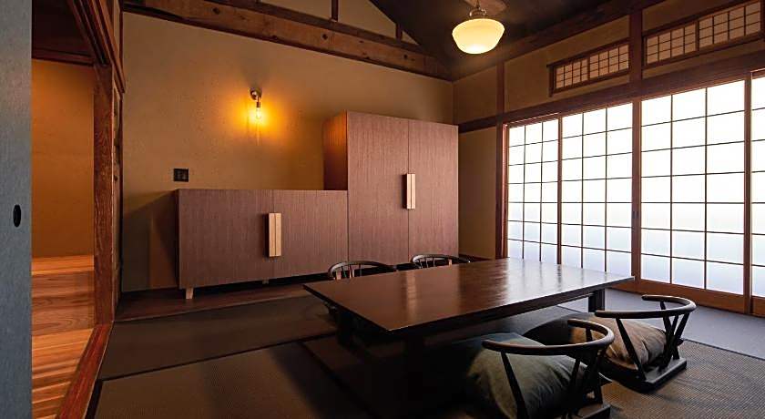 Kinosaki Onsen Ryokan Tsubakino