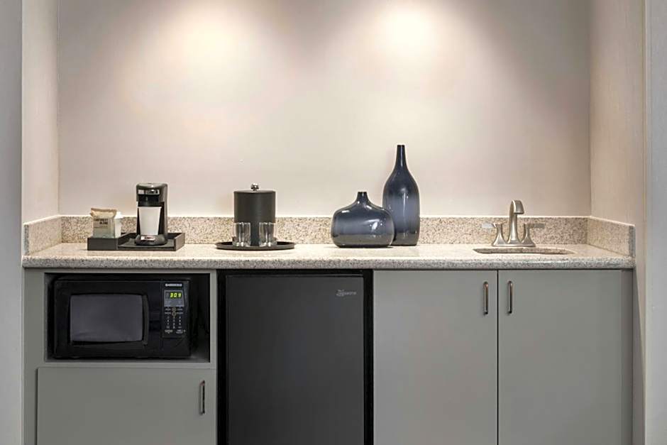 Courtyard by Marriott Farmington