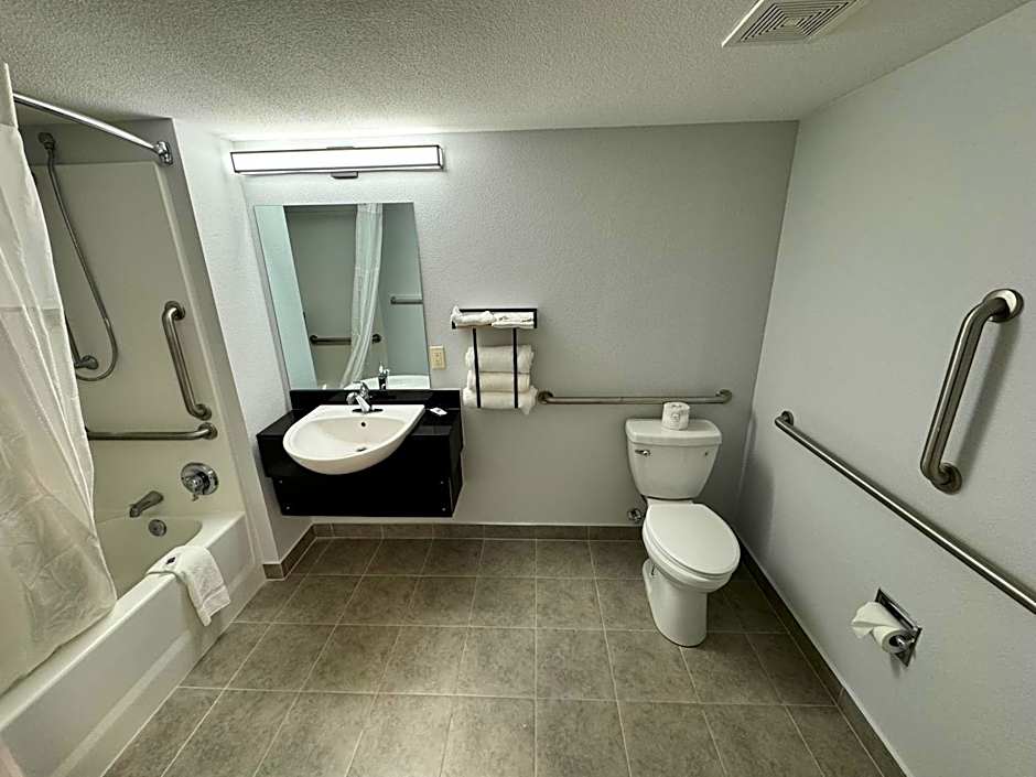 Motel 6-East Syracuse, NY