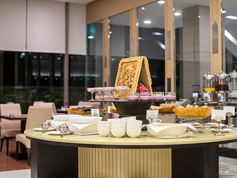 Best Western Plus Wanda Grand Hotel