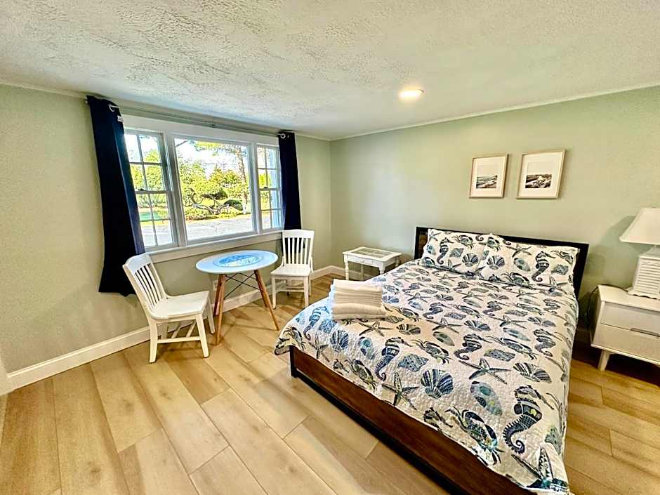 Sandy Neck Motel