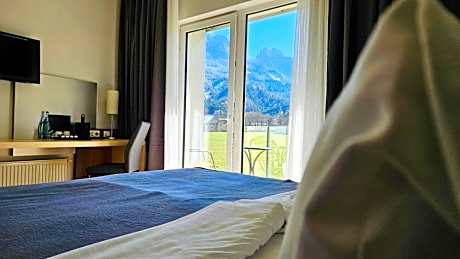 Superior Double Room with Mountain View