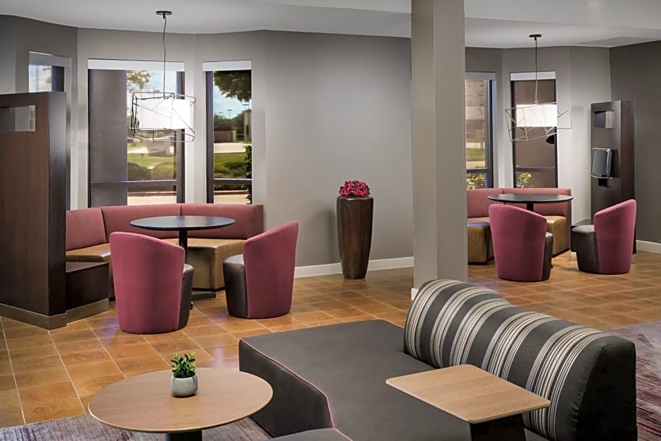 Courtyard by Marriott Dallas Lewisville