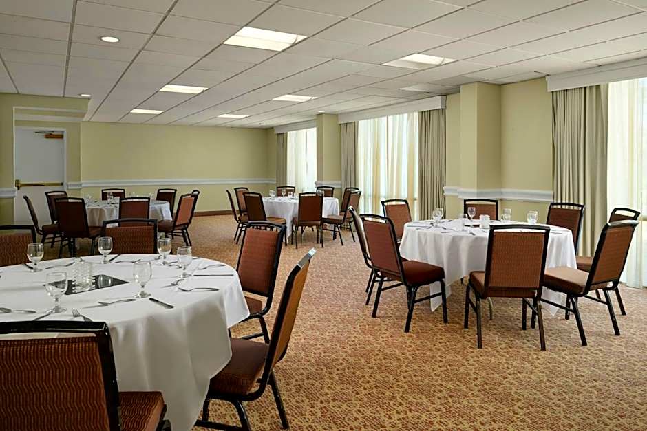 Sheraton Tampa Brandon Hotel