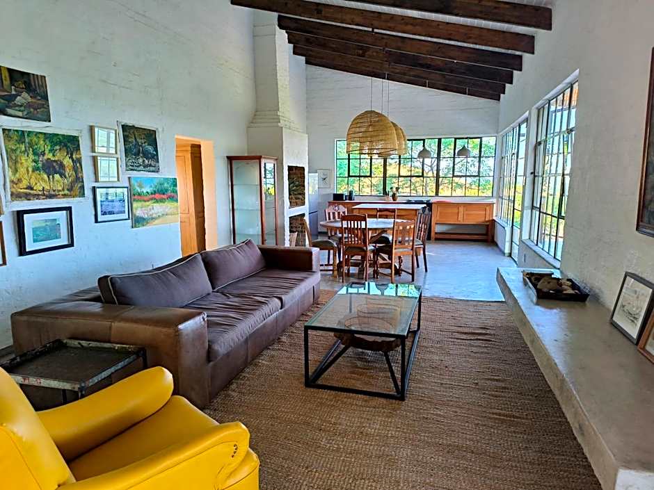 Eloff Guest House and Gallery