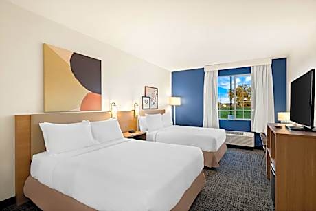 Queen Room with Two Queen Beds