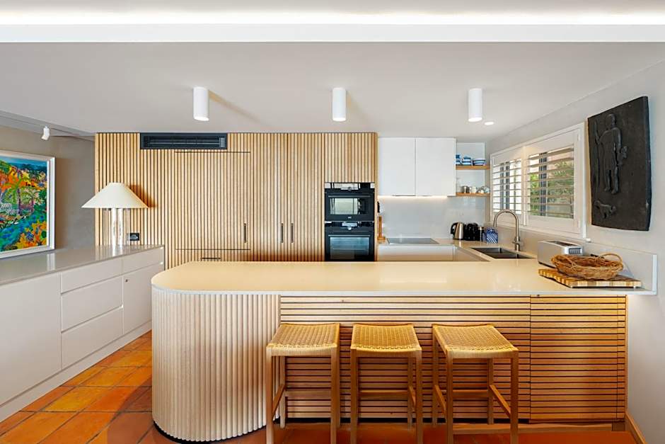 La Mer Apartments