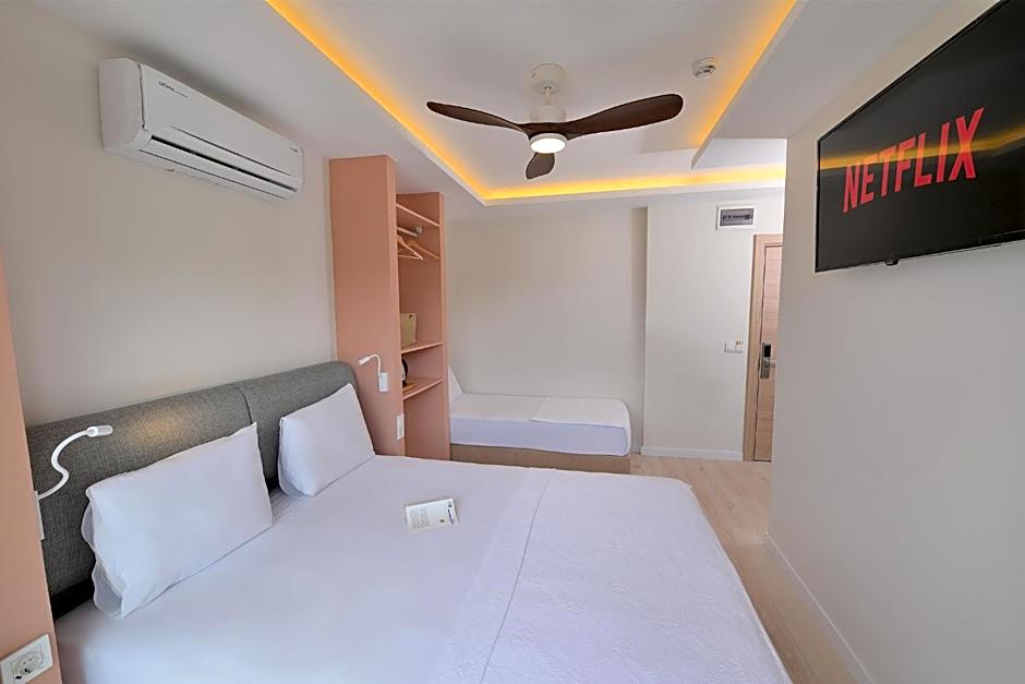 Calis Hotel