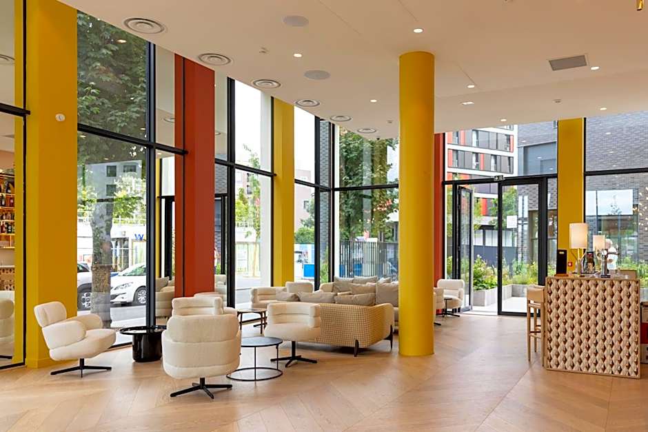 Hôtel Kyriad Prestige Paris Asnieres