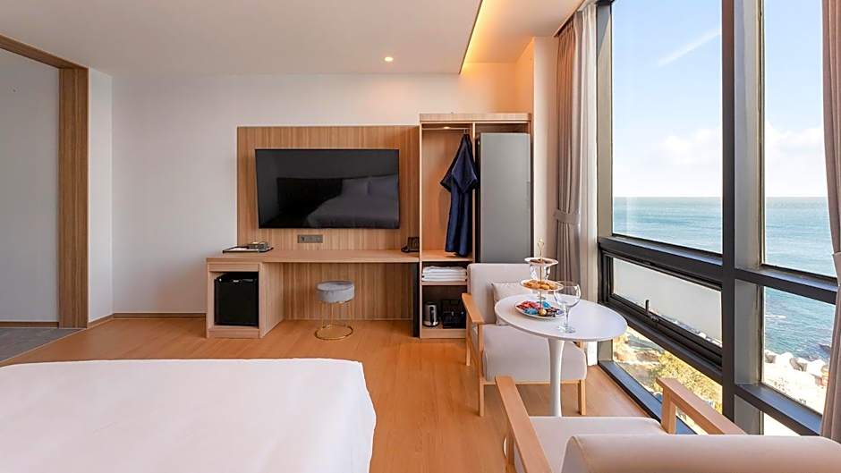 The Van Hotel
