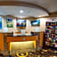 Howard Johnson Hotel by Wyndham by the Falls Niagara Falls