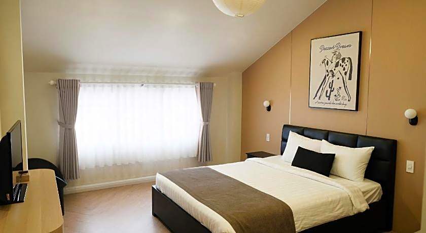 golden pearl hotel