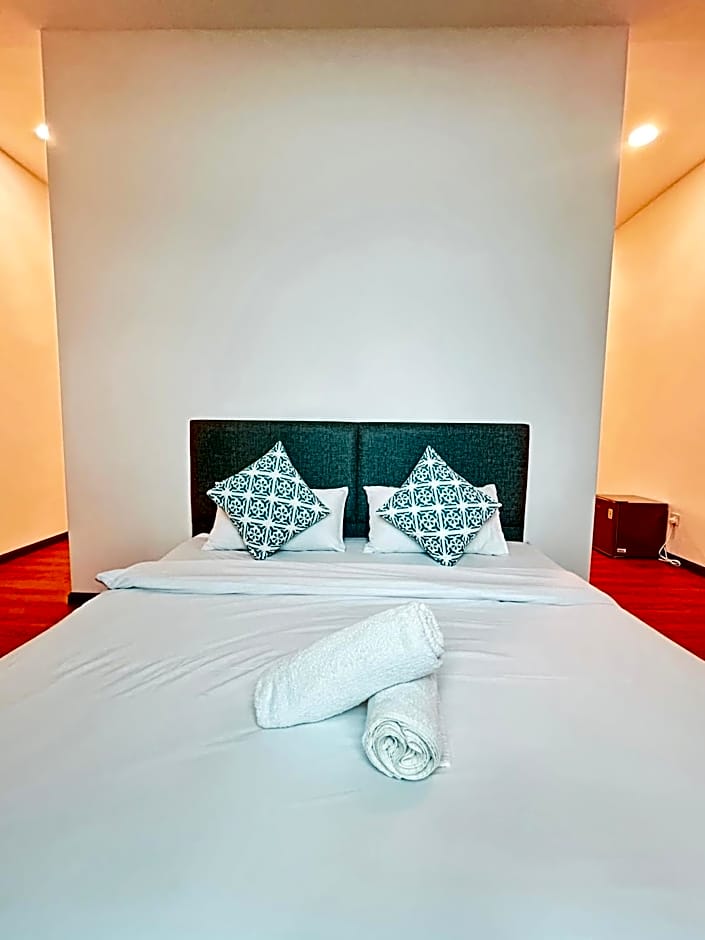 Lestari Inn Boutique Residence - Private Parking