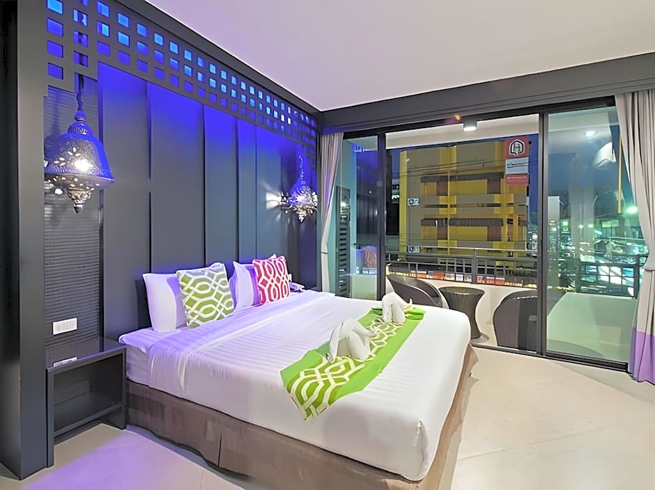 Srisawara Casa Hotel