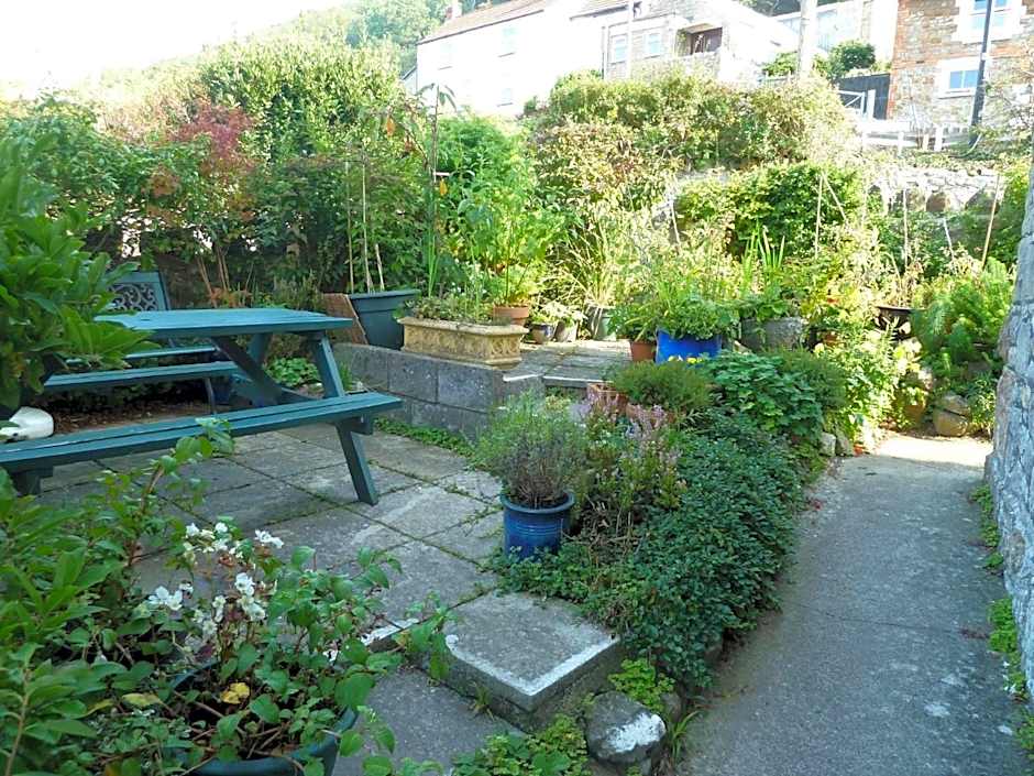 The Owls Crest House B&B