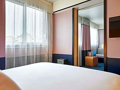 Suite with One Double Bed and One Sofabed