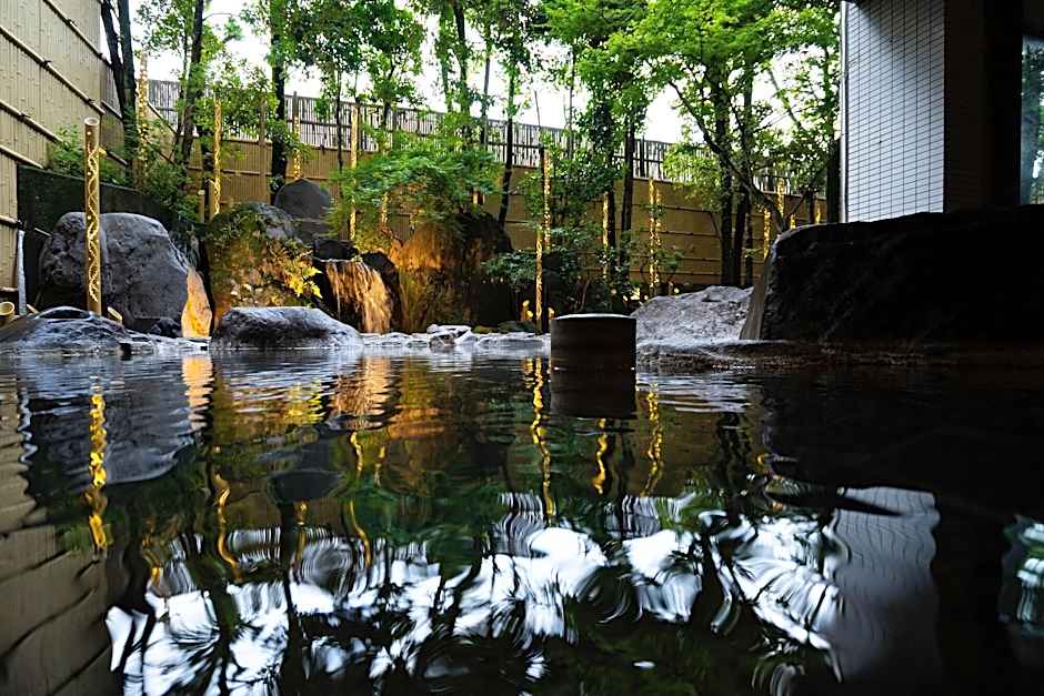 Tsukasa Royal Hotel