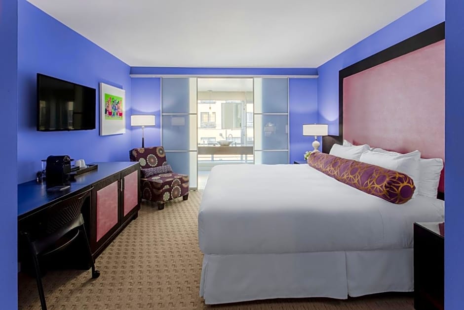 Opus Vancouver