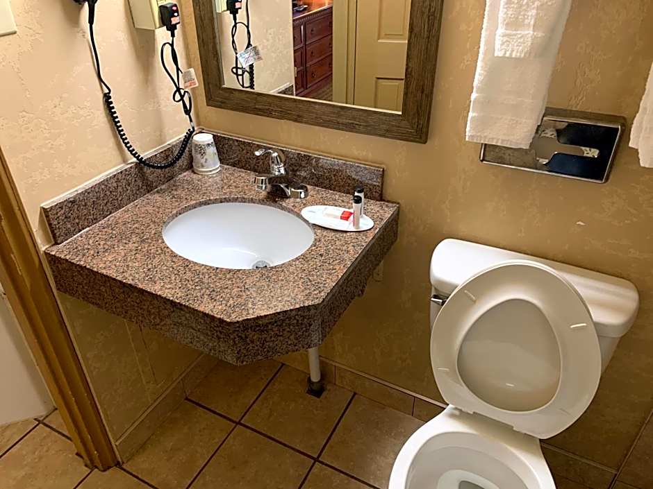 Ramada by Wyndham West Atlantic City