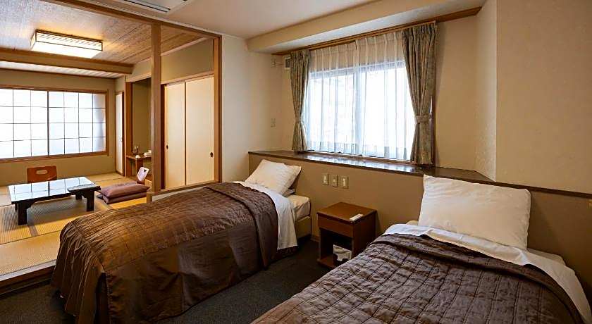 Ryokan Hakura