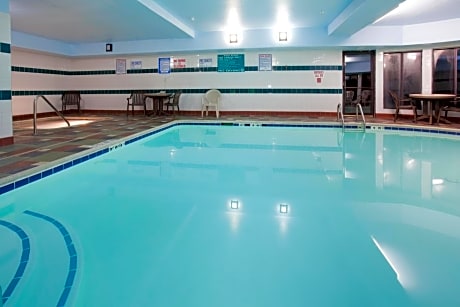 Holiday Inn Express & Suites Colorado Springs North, an IHG Hotel