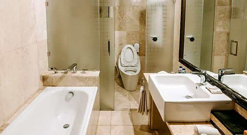 Arthur Suites Bali