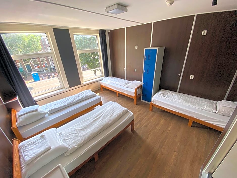 Hostel Utopia