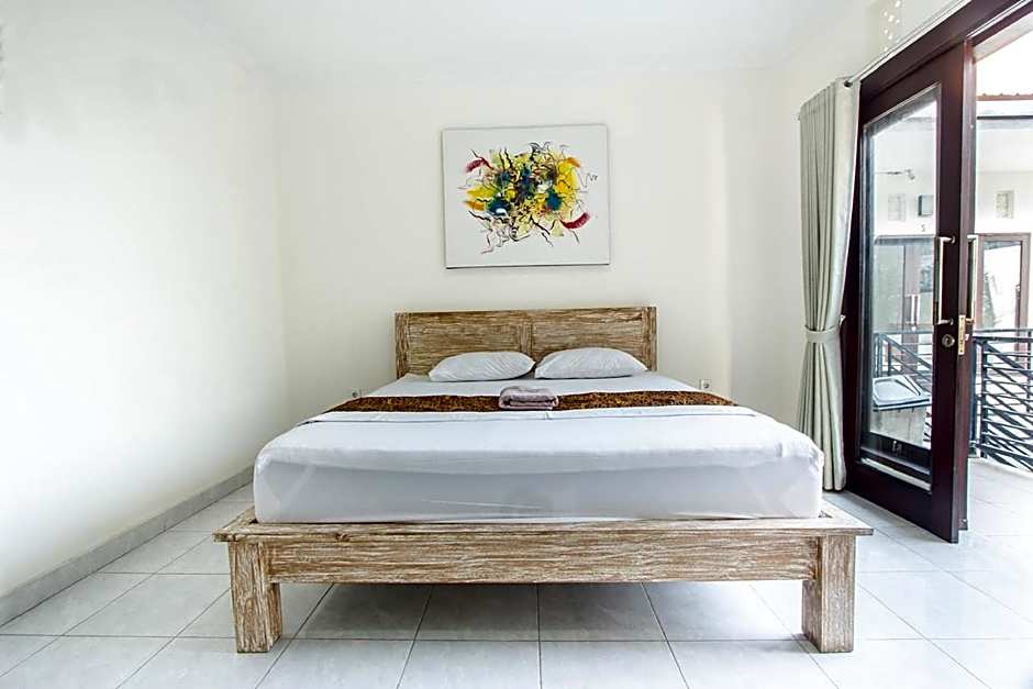 Azalea Homestay & Villa