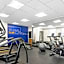 Holiday Inn Express & Suites Joplin Southeast