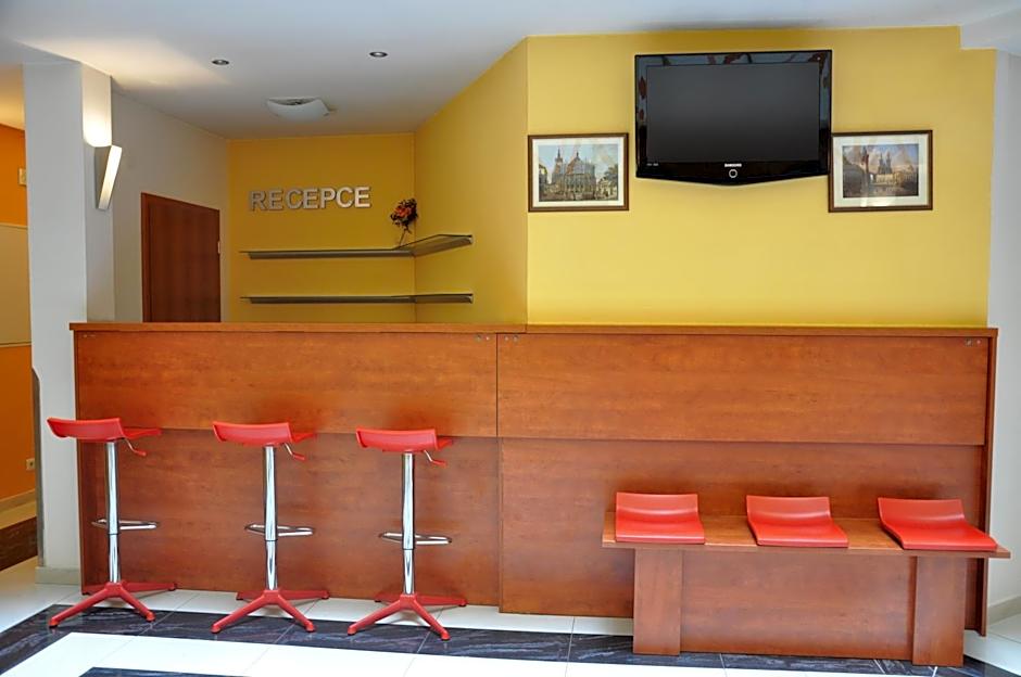 City Central De Luxe